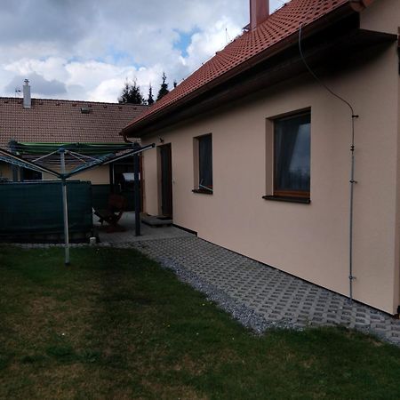Domecek Se Sluncem Villa โนวาเปซ ภายนอก รูปภาพ